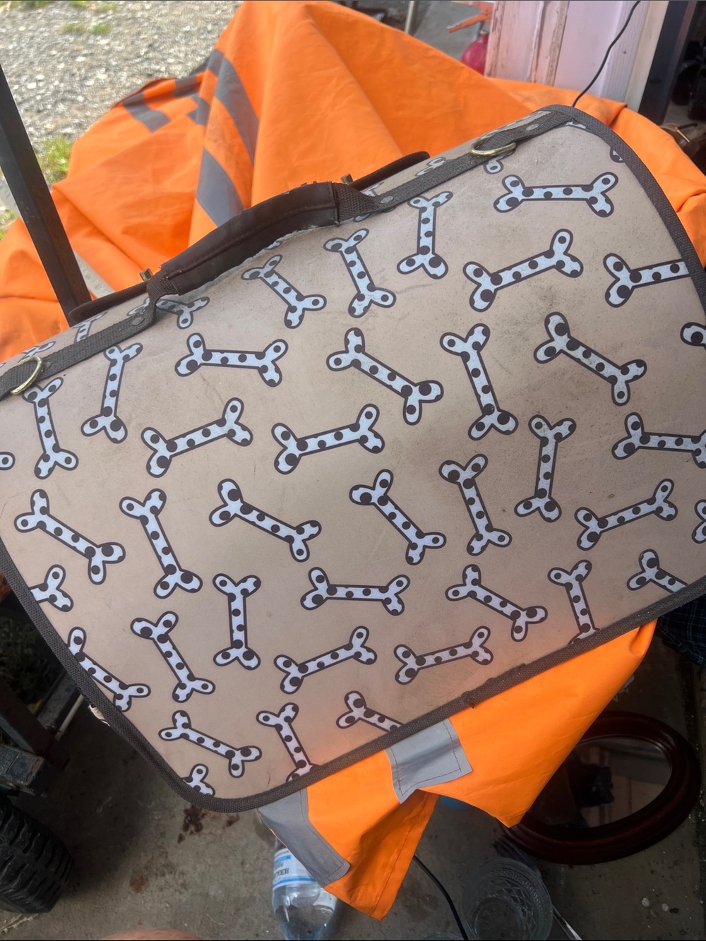 Dog carrier - Picture 2 of 5